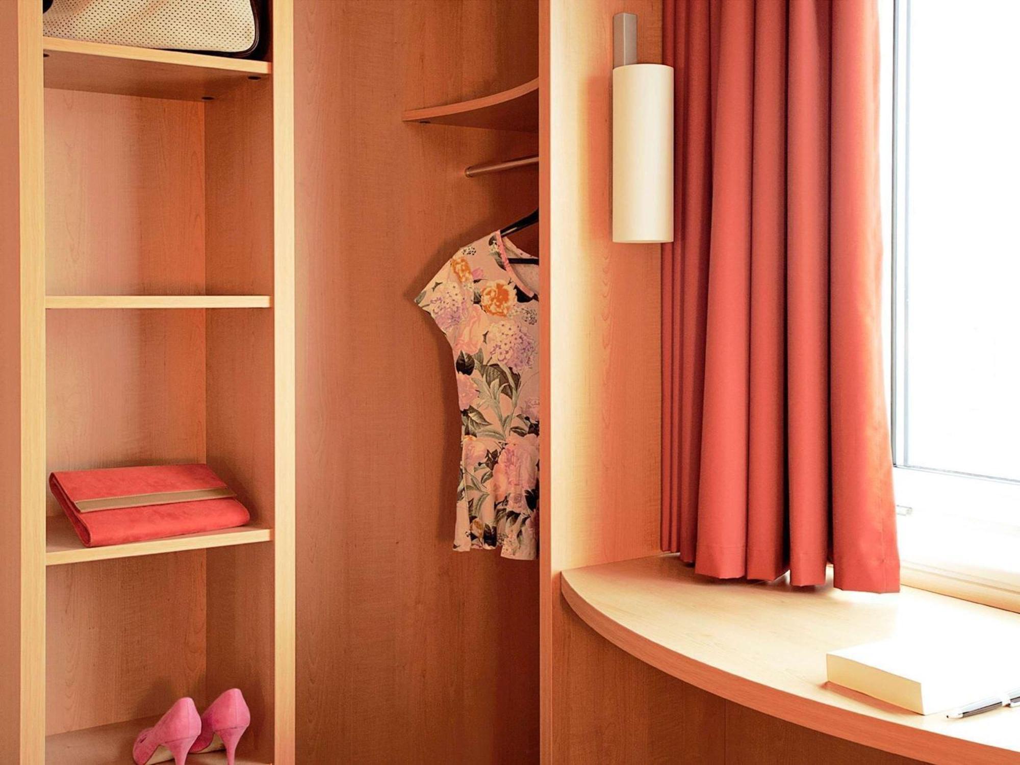Ibis Rabat Agdal Hotel Bagian luar foto